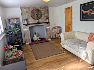 Photo 7- click for photo gallery